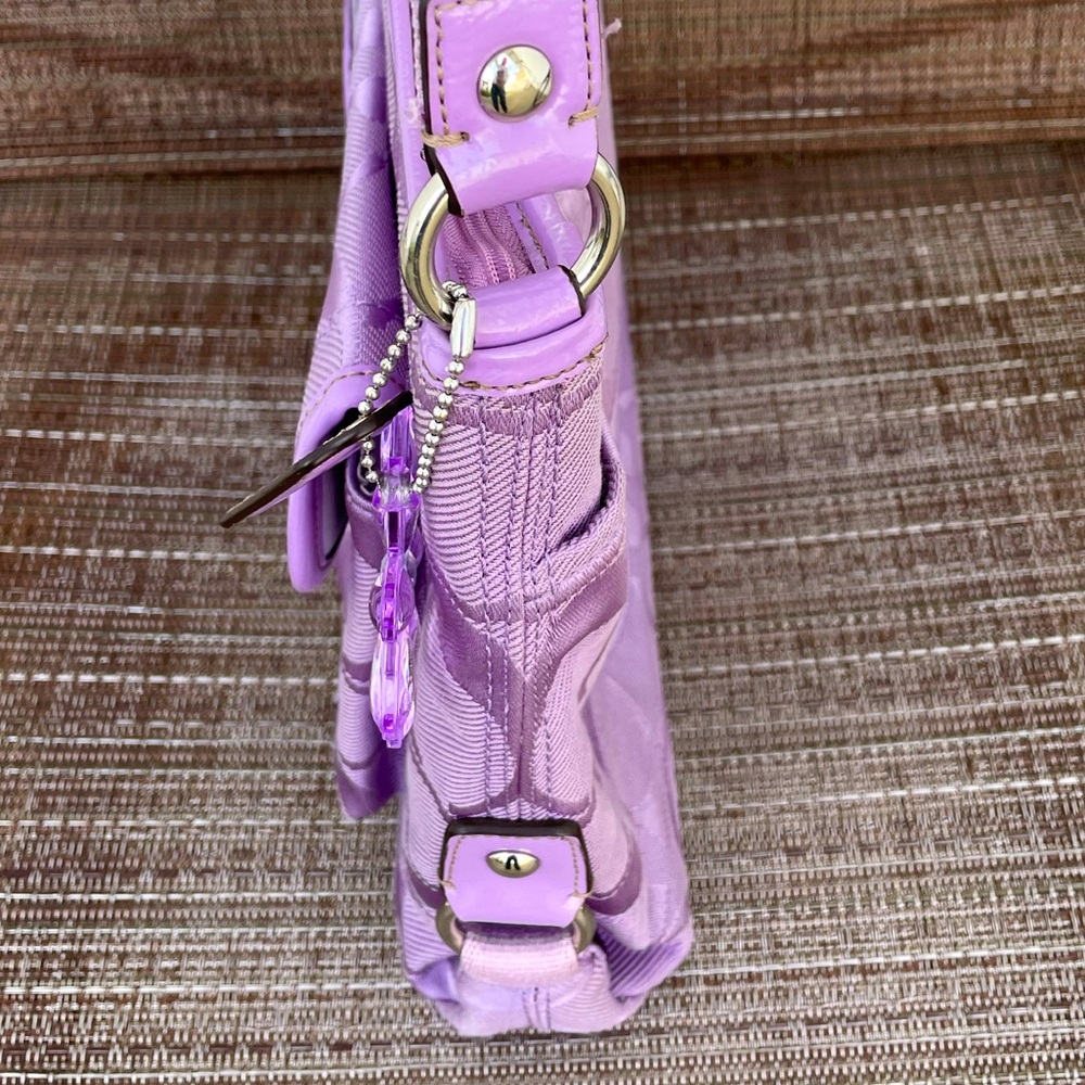 Vintage Coach Y2K Signature Crossbody - Picture 4 of 8